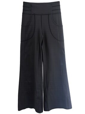 Lululemon | Wide Leg Crop Pants | Black | High Rise | Size 4